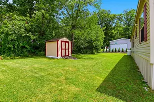 28 Emile Dr, Allenstown, NH 03275 - Photo 4