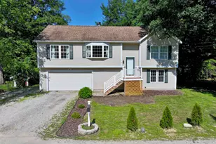 8 Riverside Dr, Allenstown, NH 03275 - Photo 2
