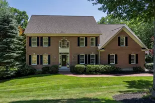 35 Colonel Daniels Dr, Bedford, NH 03110 - Photo 1