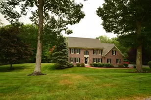 35 Colonel Daniels Dr, Bedford, NH 03110 - Photo 1