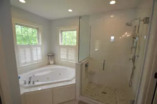 35 Colonel Daniels Dr, Bedford, NH 03110 - Photo 24