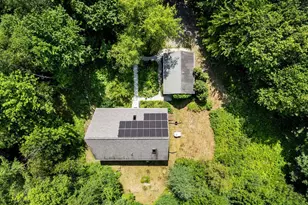 33 Mountainview Rd, Temple, NH 03084 - Photo 2