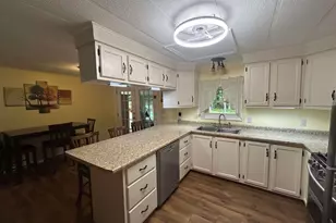 68 Gooseberry Cir, Rochester, NH 03867 - Photo 8
