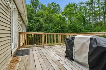 10 Patricia Avenue, Raymond, NH 03077 - Photo 8
