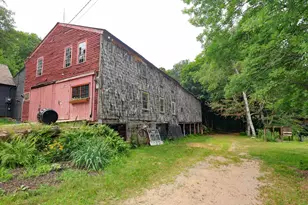 301 Tiffany Hill Rd, Weare, NH 03281 - Photo 4