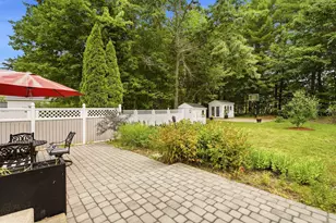 3 Sandstone Dr, Nashua, NH 03063 - Photo 10