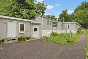 83 Boxwood Ln, Raymond, NH 03077 - Photo 36