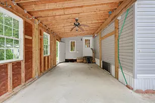 83 Boxwood Ln, Raymond, NH 03077 - Photo 4