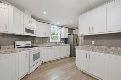 83 Boxwood Lane, Raymond, NH 03077 - Photo 12