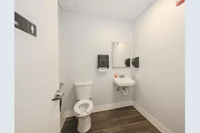 26 Pleasant Street #Unit 2F, Concord, NH 03301 - Photo 10