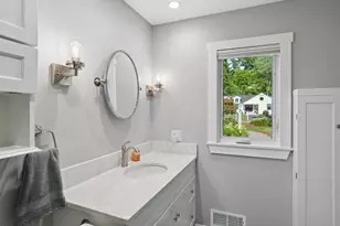 1100 Chestnut St, Manchester, NH 03104 - Photo 26