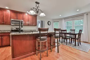 41 Wellesley Dr, Bedford, NH 03110 - Photo 22