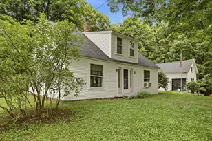 111 Barton Corner Rd, Hopkinton, NH 03229 - Photo 2
