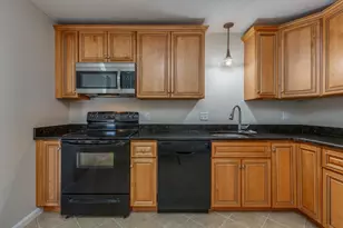 3 Autumn Leaf Dr, Nashua, NH 03060 - Photo 4