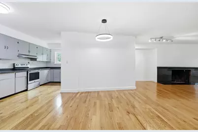 17 Hampstead Road, Salem, NH 03079 - Photo 14