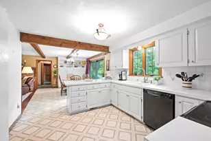10 Candlewood Dr, Amherst, NH 03031 - Photo 12