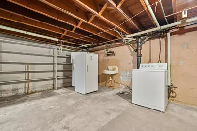 14 Burke Street, Nashua, NH 03060 - Photo 30