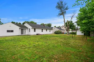 14 Burke St, Nashua, NH 03060 - Photo 36