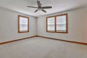 28 Beverlee Dr, Nashua, NH 03064 - Photo 28