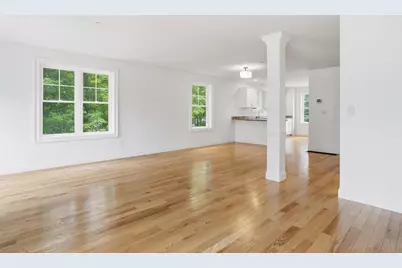 18 Dumaine Avenue #E, Nashua, NH 03063 - Photo 12