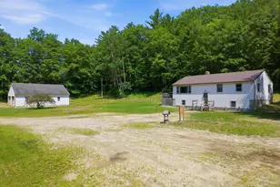 39 Bullseye Curve Rd, Wentworth, NH 03282 - Photo 8