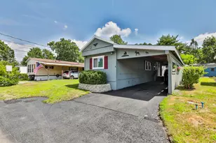6 Cottonwood Ln, Merrimack, NH 03054 - Photo 2
