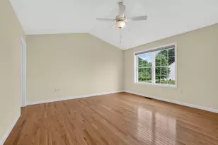 27 Leybridge Dr, Hudson, NH 03051 - Photo 22
