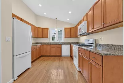 27 Leybridge Drive, Hudson, NH 03051 - Photo 12