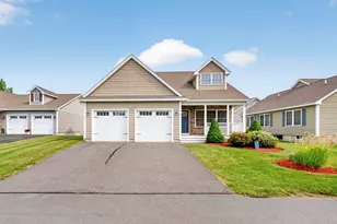 27 Leybridge Dr, Hudson, NH 03051 - Photo 2