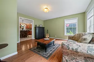 1341 Center St, Wolfeboro, NH 03894 - Photo 14