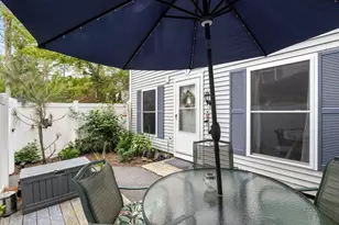 9 Hemlock Frst Dr, Dover, NH 03820 - Photo 16