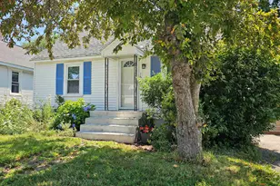 169 Flint St, Manchester, NH 03103 - Photo 2