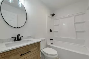 34 Kristen Dr, Laconia, NH 03246 - Photo 18