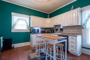 67 Pennacook St, Manchester, NH 03104 - Photo 4