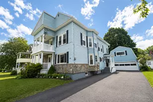16 Pine St, Gorham, NH 03581 - Photo 1