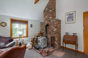 68 Merrimack Rd, Amherst, NH 03031 - Photo 10