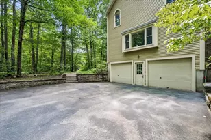 4 Berge Ln, Derry, NH 03038 - Photo 50