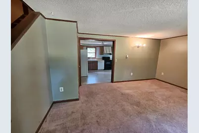 94 Wason Road, Hudson, NH 03051 - Photo 2
