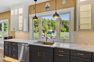 467 Blane Cir, Pembroke, NH 03275 - Photo 6