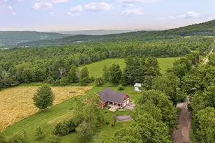 439 E Green Mountain Rd, Claremont, NH 03743 - Photo 8