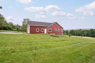 439 E Green Mountain Rd, Claremont, NH 03743 - Photo 4
