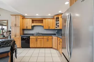 439 E Green Mountain Rd, Claremont, NH 03743 - Photo 18