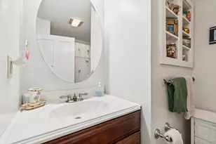 6 Pine St, Windsor, VT 05089 - Photo 8