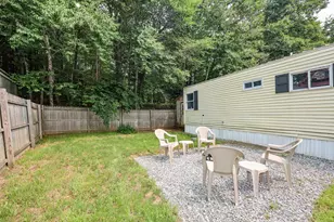 14 Christmas Tree Park, Epsom, NH 03234 - Photo 6