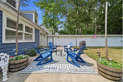 27 Baker Street, Hudson, NH 03051 - Photo 38