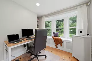 27 Baker St, Hudson, NH 03051 - Photo 18
