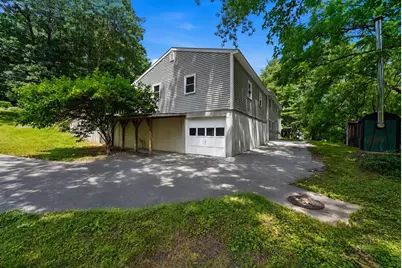 17 Parker Drive, Nashua, NH 03062 - Photo 6
