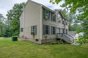 5 Blake Rd, Raymond, NH 03077 - Photo 4
