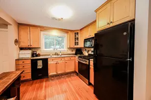135 Amherst St, Amherst, NH 03031 - Photo 8
