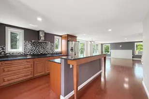 465 Hillside Ave, Berlin, NH 03570 - Photo 2